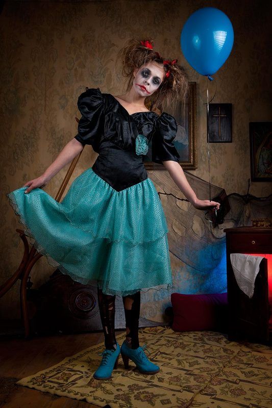 Home Alonephoto preview