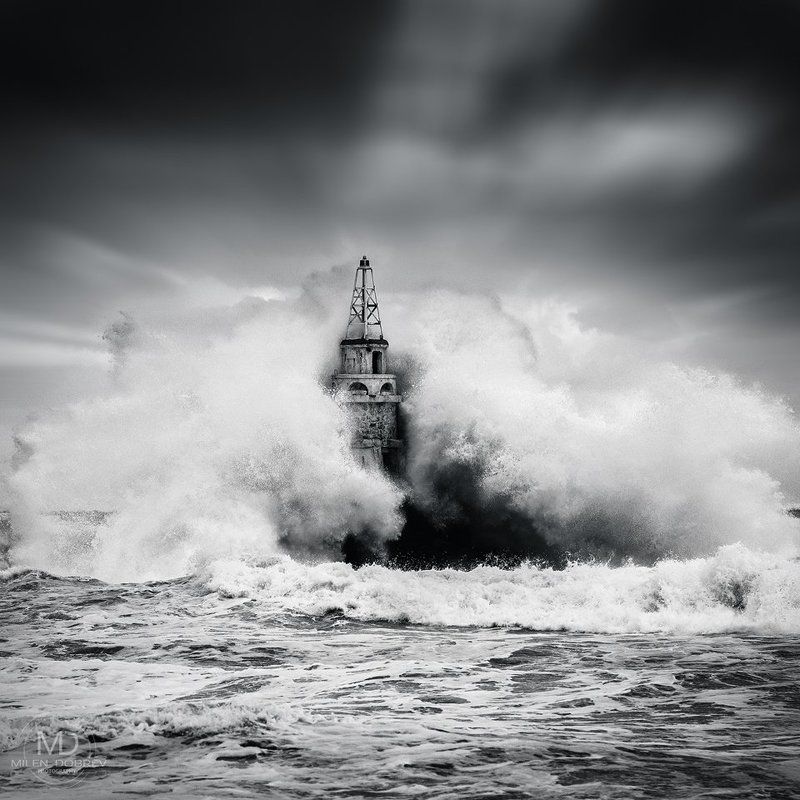 storm,nature, b&w, black sea, lighthouse photo preview