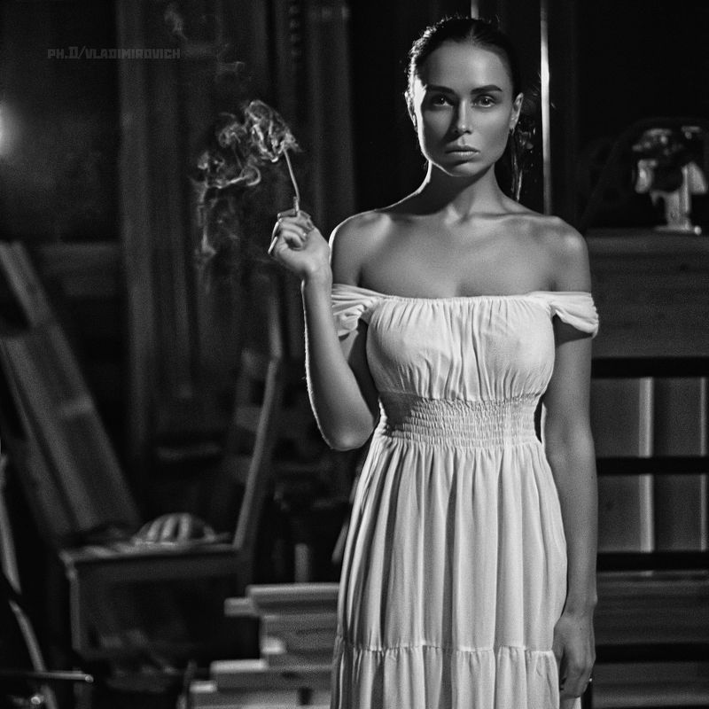 девушка черно-белое студия fujifilm 50mm портрет Куритphoto preview