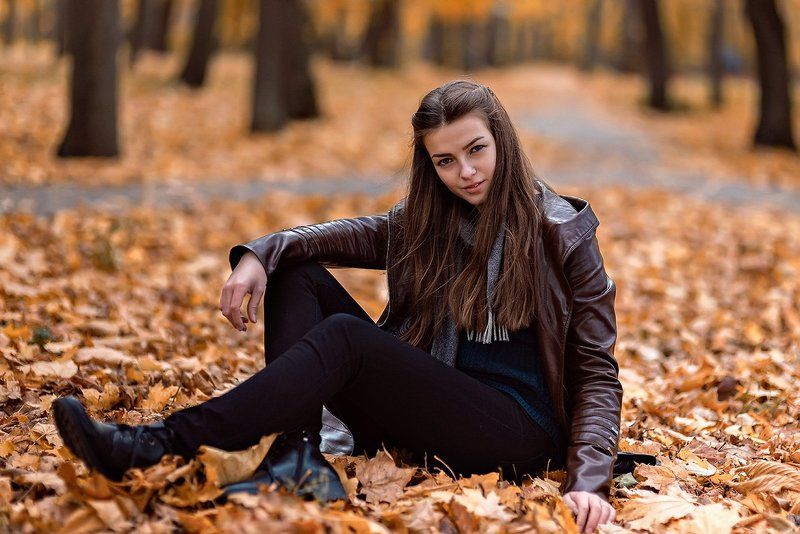 девушка,осень,парк,город,85мм, осеннее..photo preview