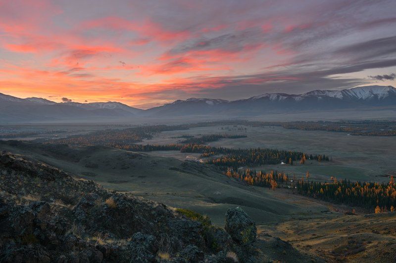 рассвет над Чуейphoto preview