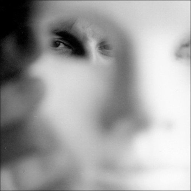 A Man With Voltophoto preview