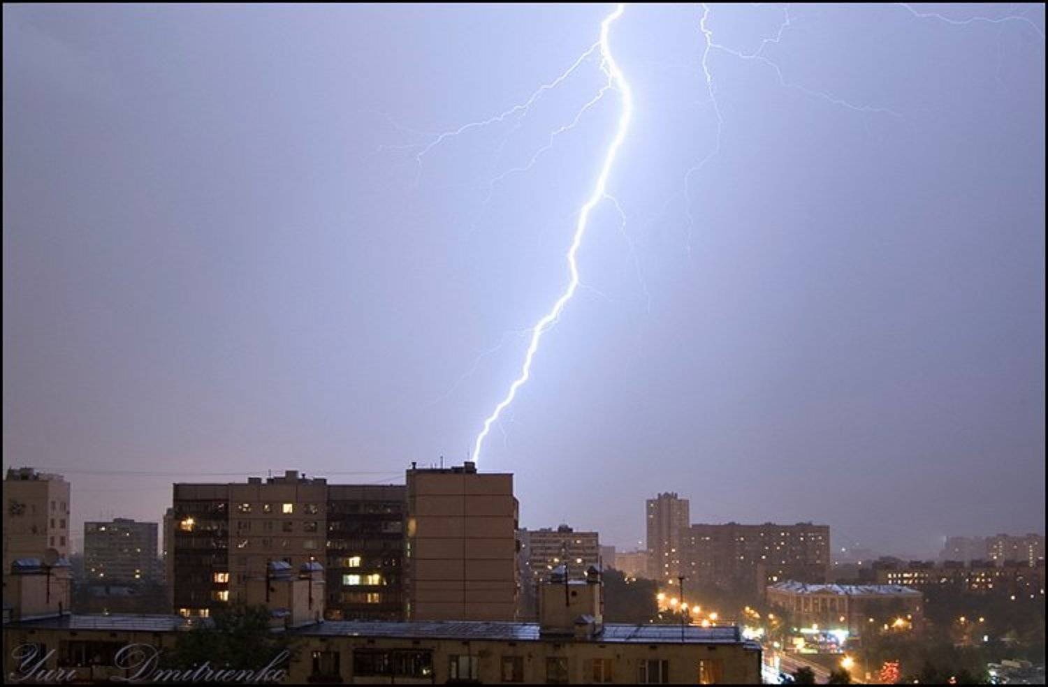 Возвращение Тесла.... Автор: Yuri Dmitrienko гроза молния дождь ливень, Yuri Dmitrienko