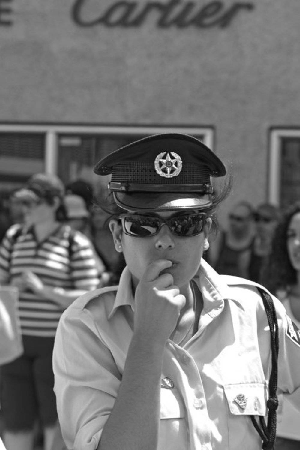 Ещё один?. Автор: IgalSc igalsc, genre, pride parade, ч/б, IgalSc