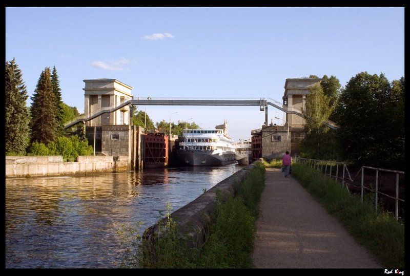 Поплылиphoto preview