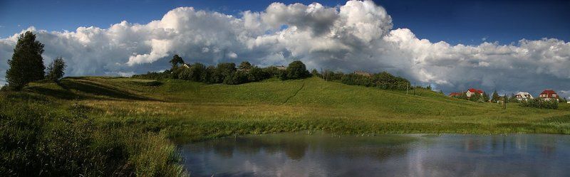 лето, небо, облако, дом, деревня, дерево, тропинка, пруд, отражение, dyadyavasya Русское лето (панорама)photo preview
