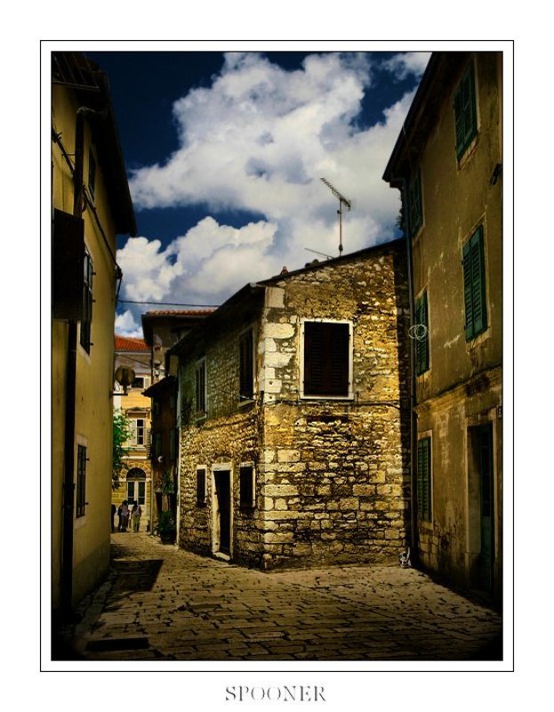 Город для прогулокphoto preview