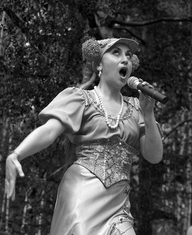 концерт, певица Примадоннаphoto preview