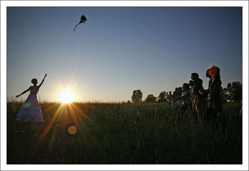 свадьба,невеста,закат,букет Кто следующий?photo preview