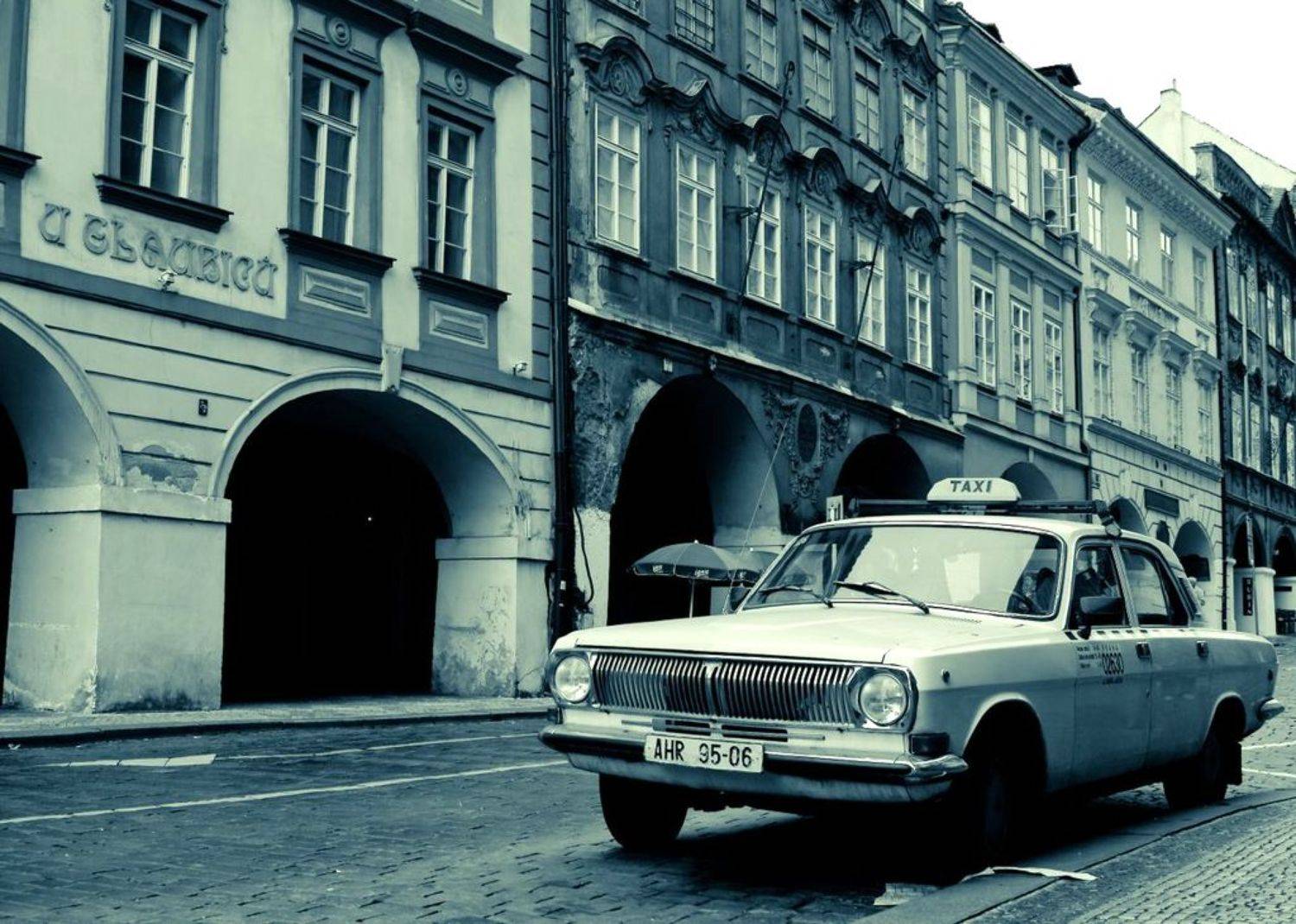 такси-блюз. Автор: Игорь прага такси волга чехия город, Игорь