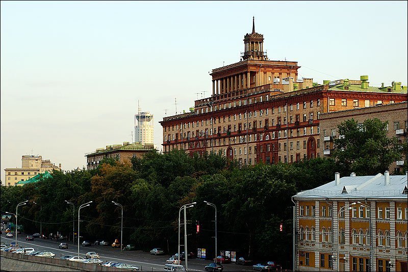 москва, таганка, новокузнецкая Вид с Большого Устьинского мостаphoto preview
