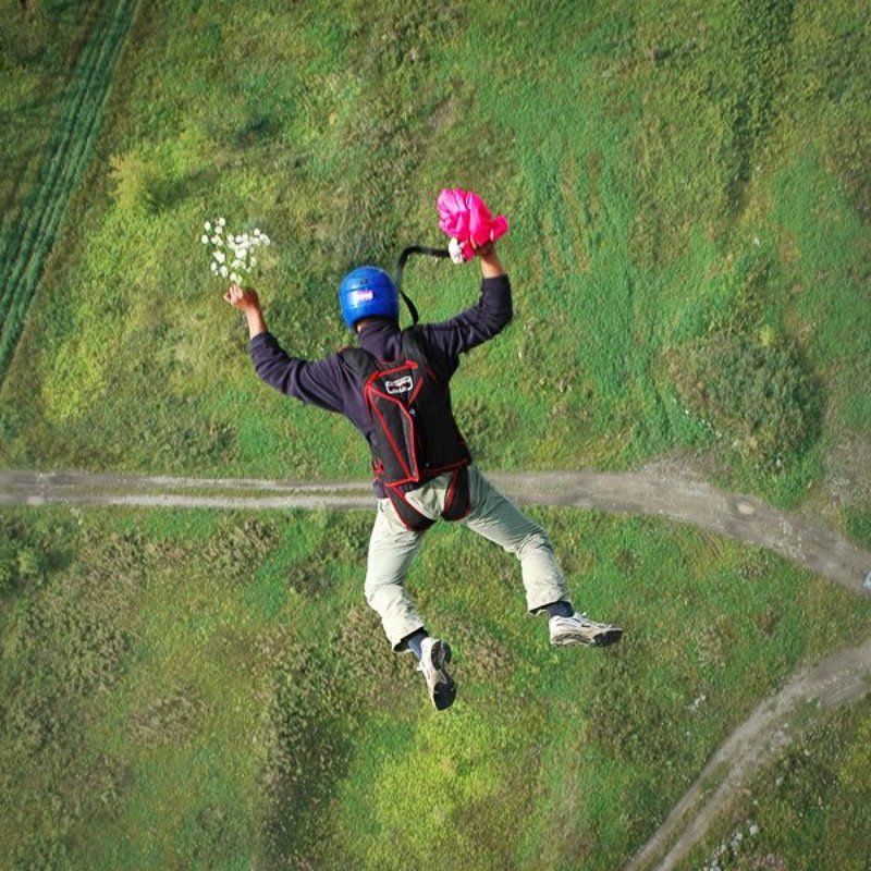 прыжок, base, полет, парашют, экстрим, цветы Срочная доставка цветовphoto preview