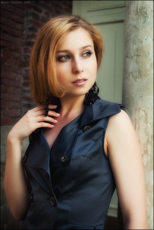 Waiting for...photo preview