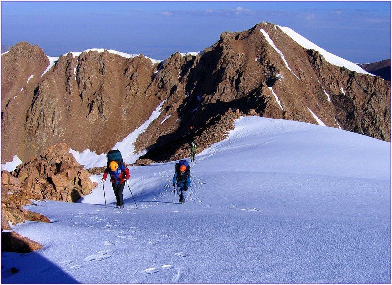 тянь-шань, ледник, перевал,пик,восхождение Восходители.photo preview
