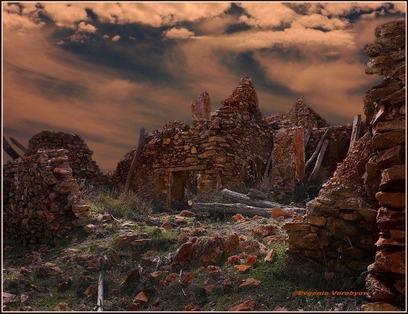 дом, развалины Шаги времениphoto preview