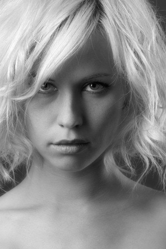 Face to facephoto preview