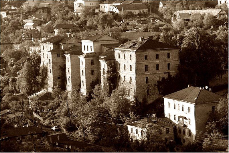 Казармы Яна Де Витоphoto preview