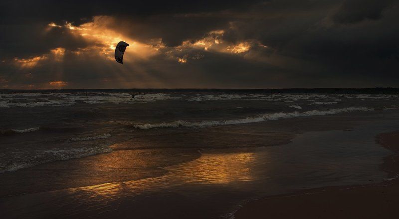 Янтарные краски балтийских закатовphoto preview