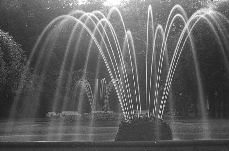 Фонтаны у Смольногоphoto preview