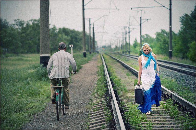 Велосипед идет без расписаний..photo preview