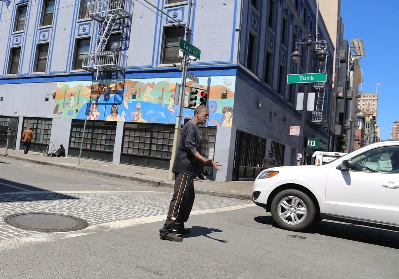 Пешеходный Гамбит. Конфликт интересоффphoto preview