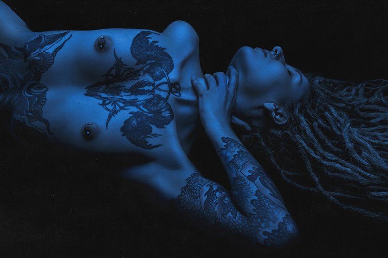 Analog, Art nude, Art photo, Art-nu, Blue, Body, Female, Girl, Portrait, Арт-ню, Девушка, Коллаж, Ню, Портрет, Синий, Студия, Тату, Тело Bodyphoto preview