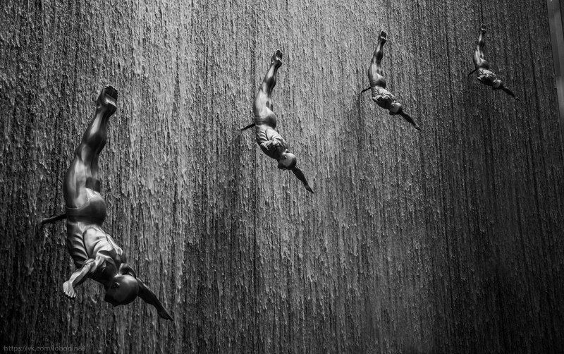 architecture, light, bw, blackandwhite, sculpture, waterfall, beauty, beautiful Guys fall downphoto preview