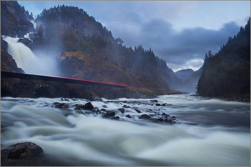 водопад, норвегия Latefossen waterfallphoto preview