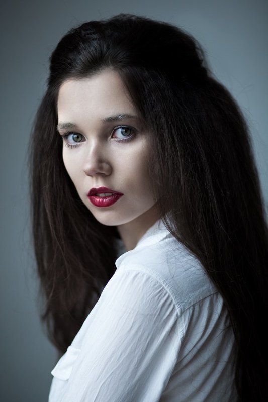 portrait, canon, girl, femme, inspiration, daylight, light, russian, mood, eyes, fineart, amazing, popular, beautiful, beauty, pose, natural Юляphoto preview