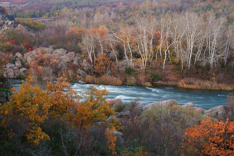 река. осень. пороги. Осенние краски Gipanisa.photo preview