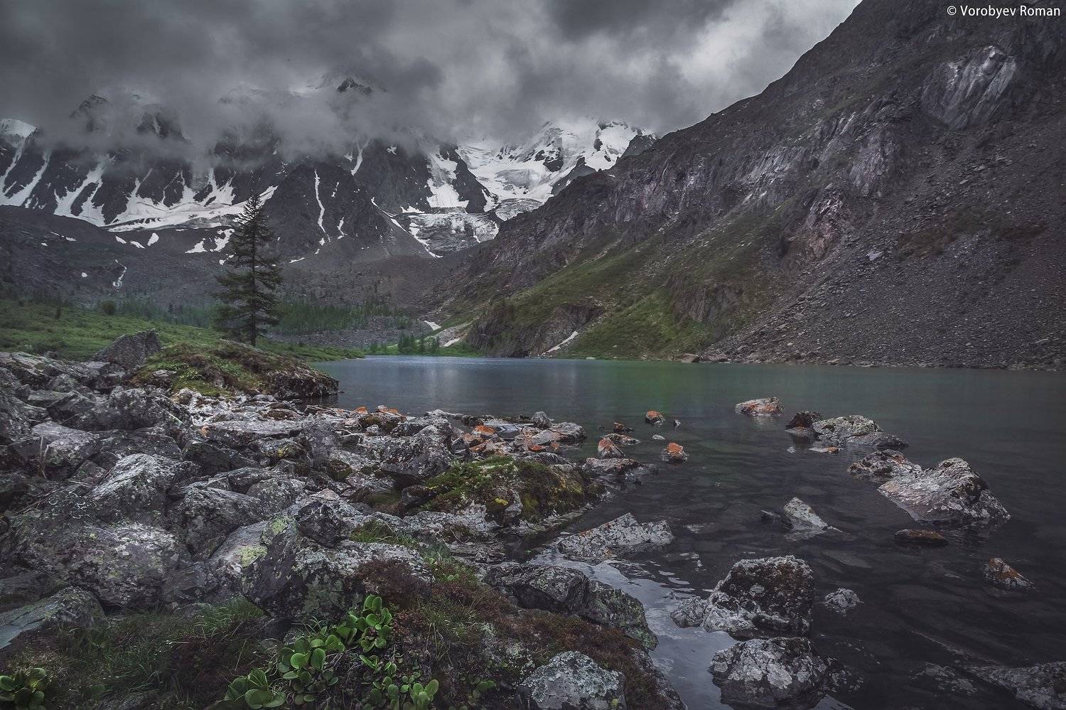 Верхнее Шавлинское озеро. Автор: Roman Vorobyev алтай, облака , горное озеро, горный алтай, небо , озеро, пейзаж , горы ,, Roman Vorobyev