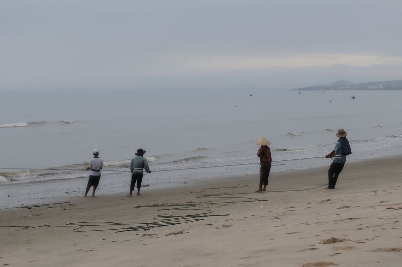 Вьетнамские рыбакиphoto preview