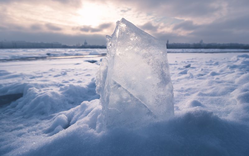 Frozen Neva photo preview