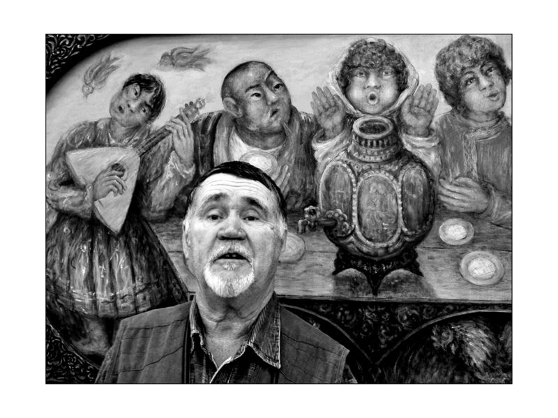 Художник и его картина.photo preview