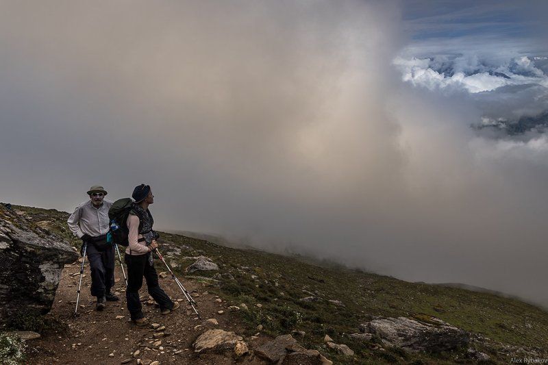 гималаи, трекинг, горы, лангтанг. экспедиция, непал Окно в другой мирphoto preview