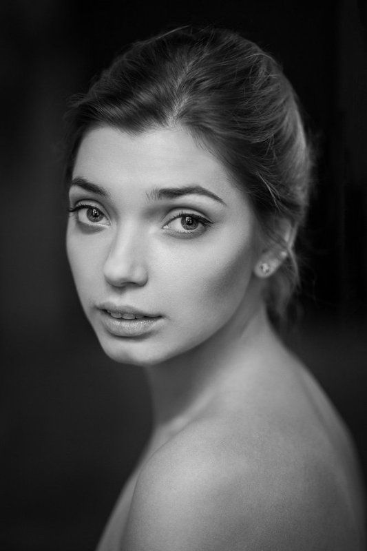 portrait, girl, eyes, light, beautiful, natural, russian, canon, look, femme, bnw, mood, emotion, pose, blackandwhite, daylight, inspiration, amazing, popular, fineart, Elenaphoto preview