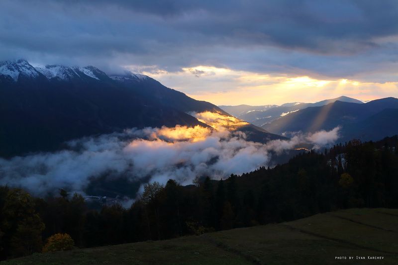landscape, mountains, mist, sunset, rays, sunrays, caucasian, snowpeaks, village, valley mountain mistphoto preview