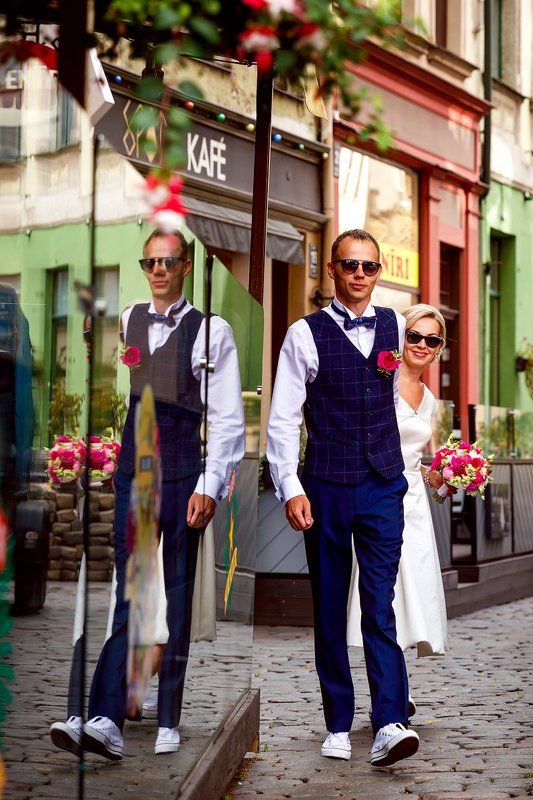 свадебная прогулка, свадьба, жених, невеста, любовь, love story, кольца, mdmmikle, Латвия, Рига Жених и невестаphoto preview