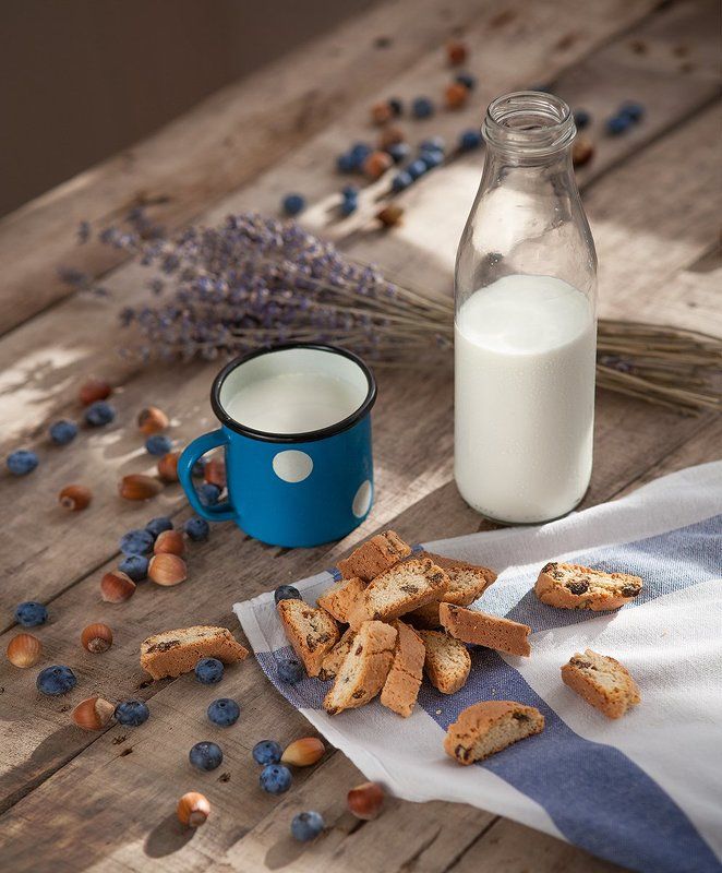 натюрморт молоко дерево лаванда утро Деревенское утро...photo preview