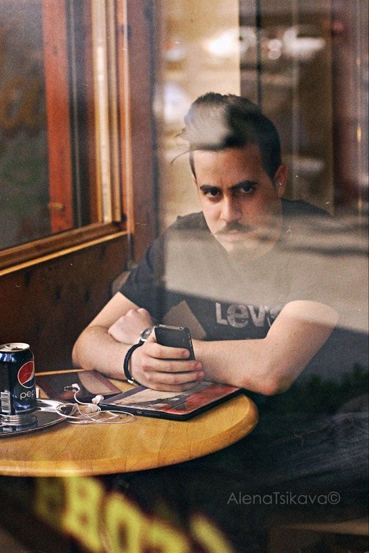 грек парень портрет греческий пареньphoto preview