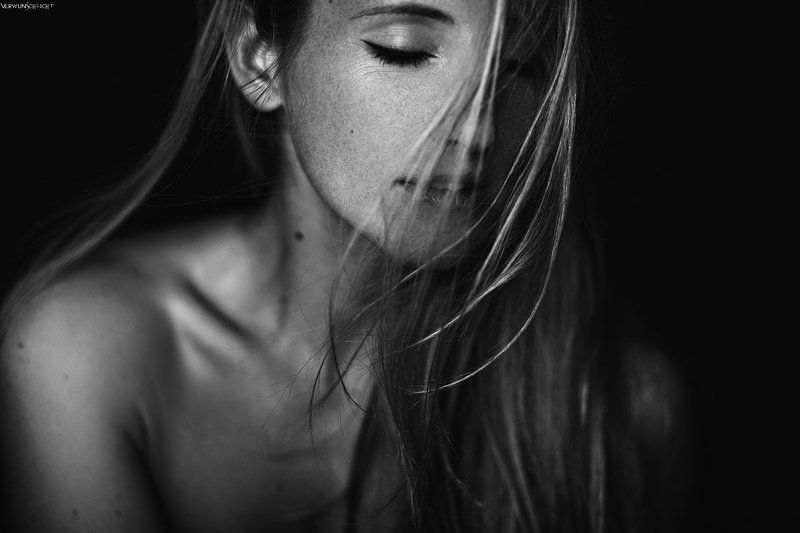 woman#sensual#portrait#outdoor#light#mood#intensive#view#colours#softness#glamour#mystic#beautiful#face# *inner thoughts*photo preview