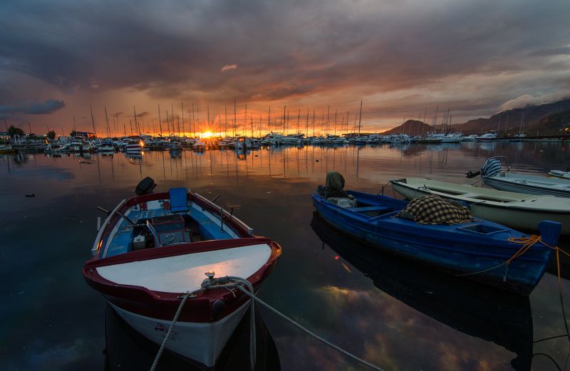 Черногория, закат, лодка, пейзаж Барphoto preview