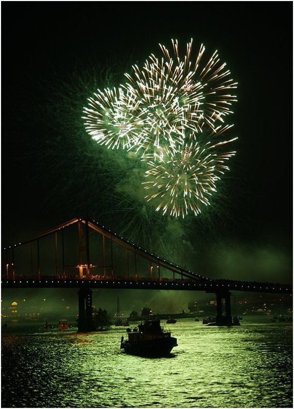 фейерверк, киев, днепр Green Partyphoto preview