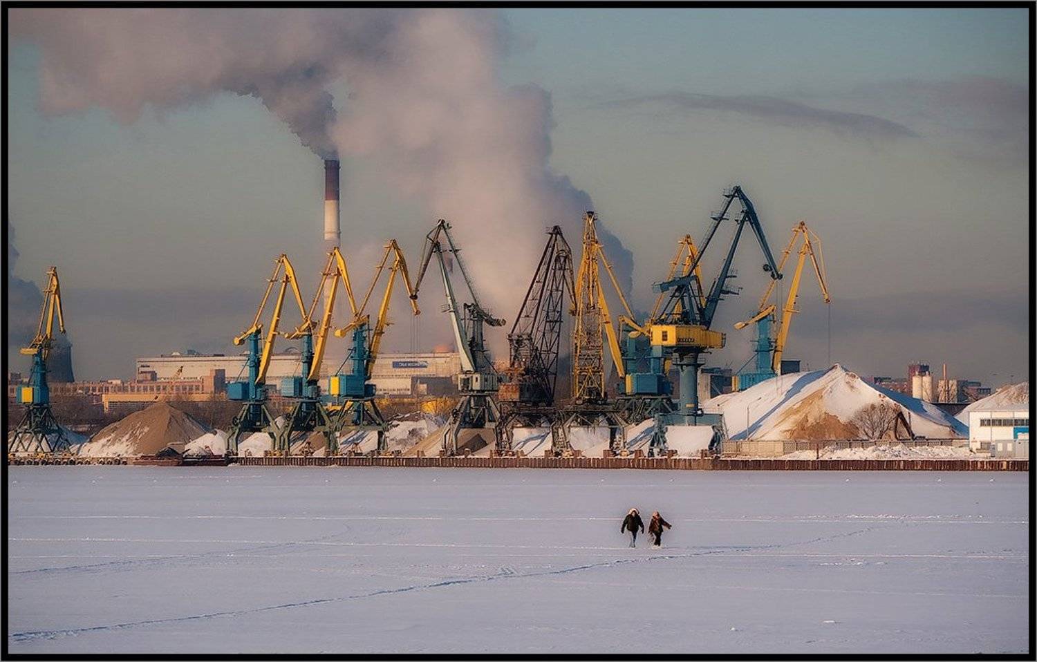 Затерянные в пром ЗОНЕ. Автор: Лунный Ежик , Лунный Ежик