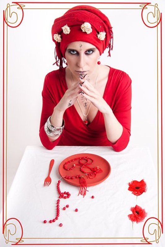 Четыре цвета - красныйphoto preview