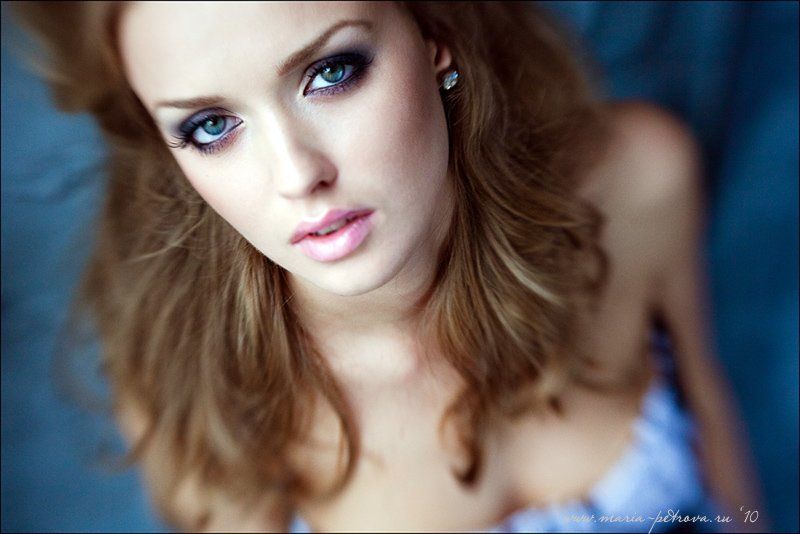 портрет, девушка, глаза Сашаphoto preview