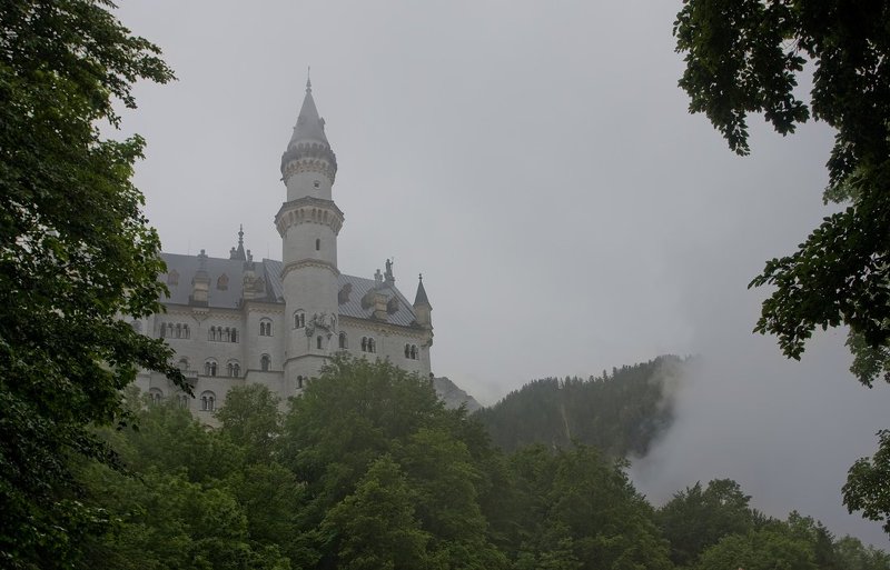 замок Нойшванштайнphoto preview