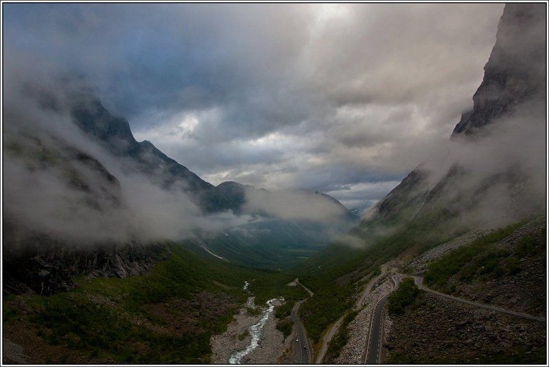 норвегия Дорога троллейphoto preview