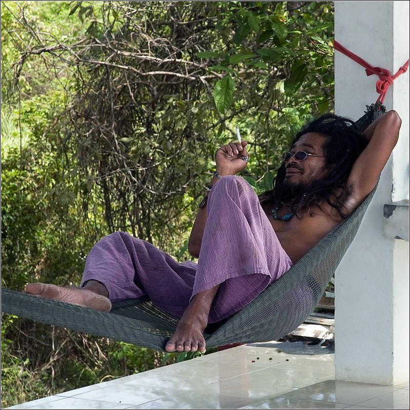 Хрен вам, пуля и петля...photo preview