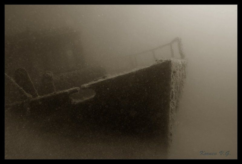 катер призракphoto preview